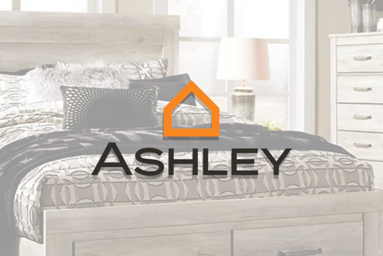 ASHLEY-For-Site000